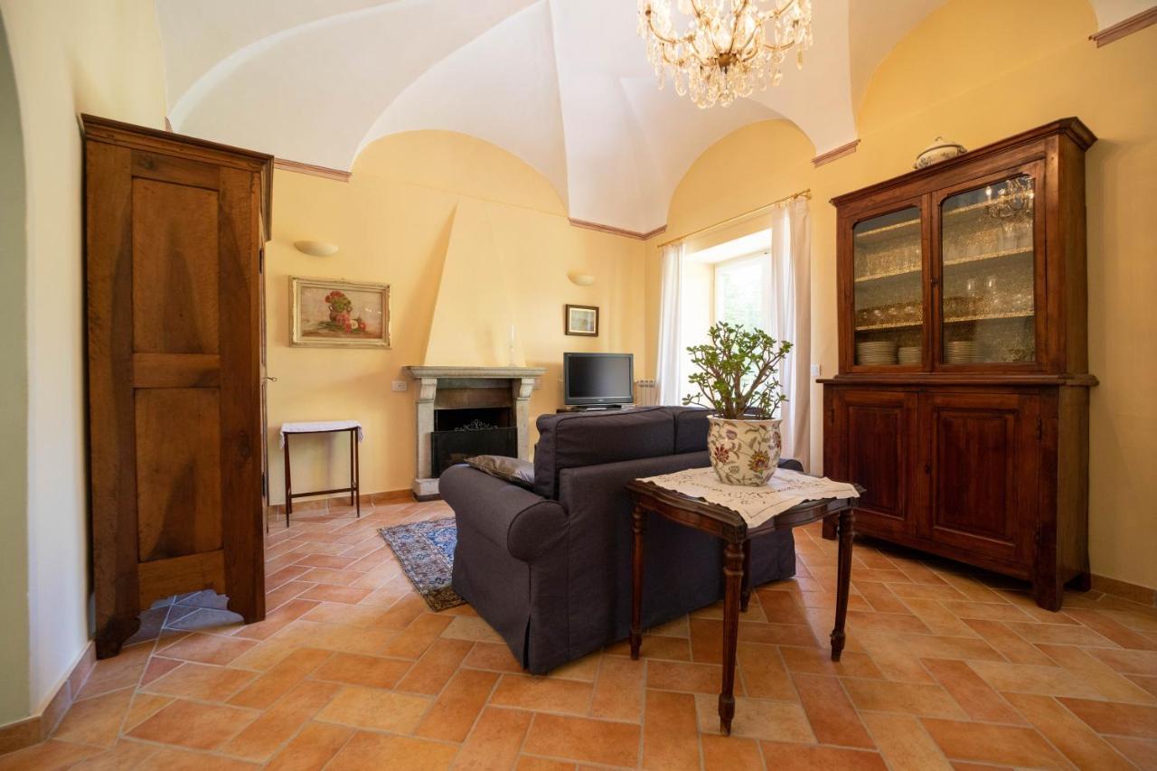 Apartamento La Loggia Dei Frati Cannero Riviera Exterior foto