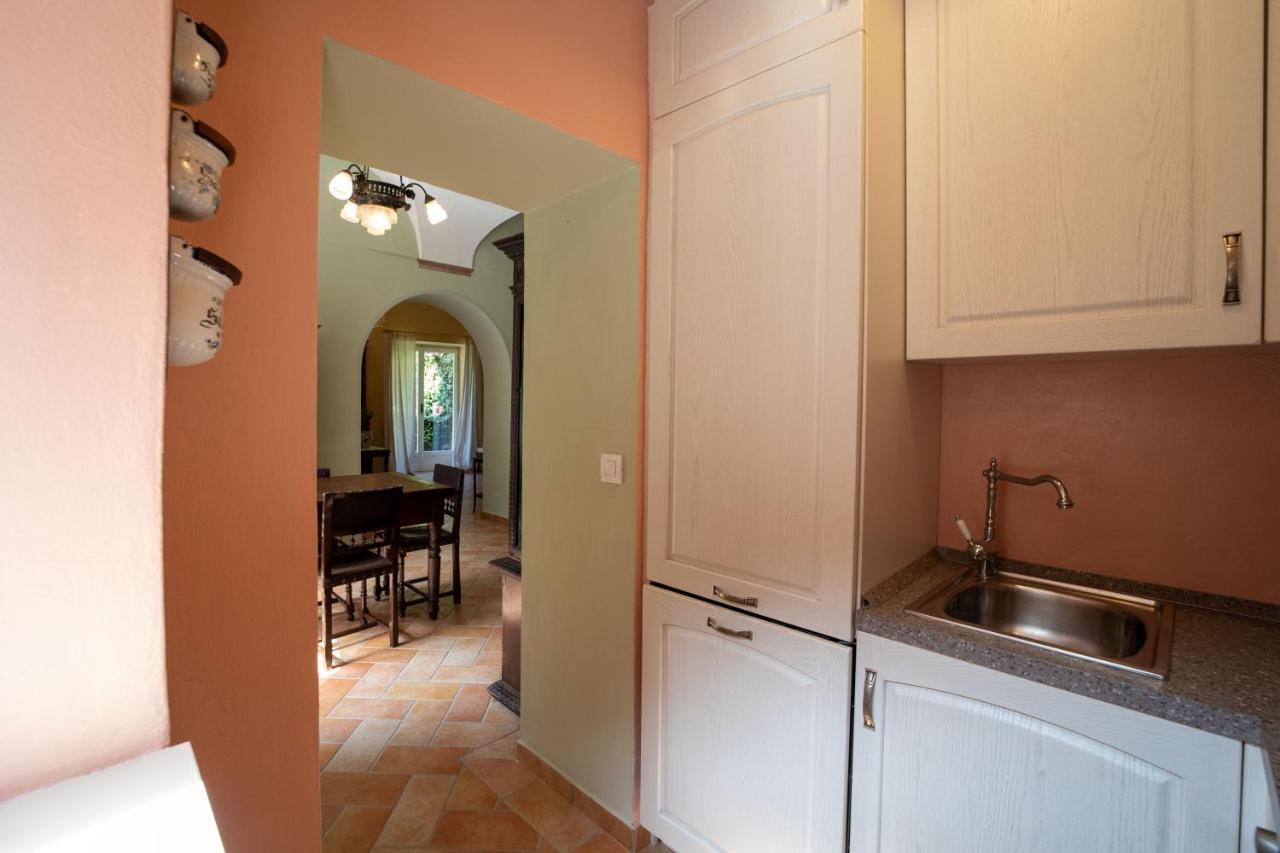 Apartamento La Loggia Dei Frati Cannero Riviera Exterior foto